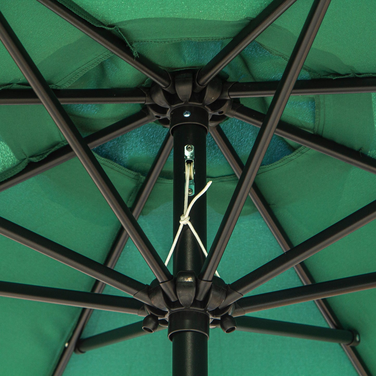 Outsunny Tilting Canopy: 3m Umbrella with 8 Sturdy Ribs, Tilt Function & Crank Handle for Outdoor Shade, Verdant Green