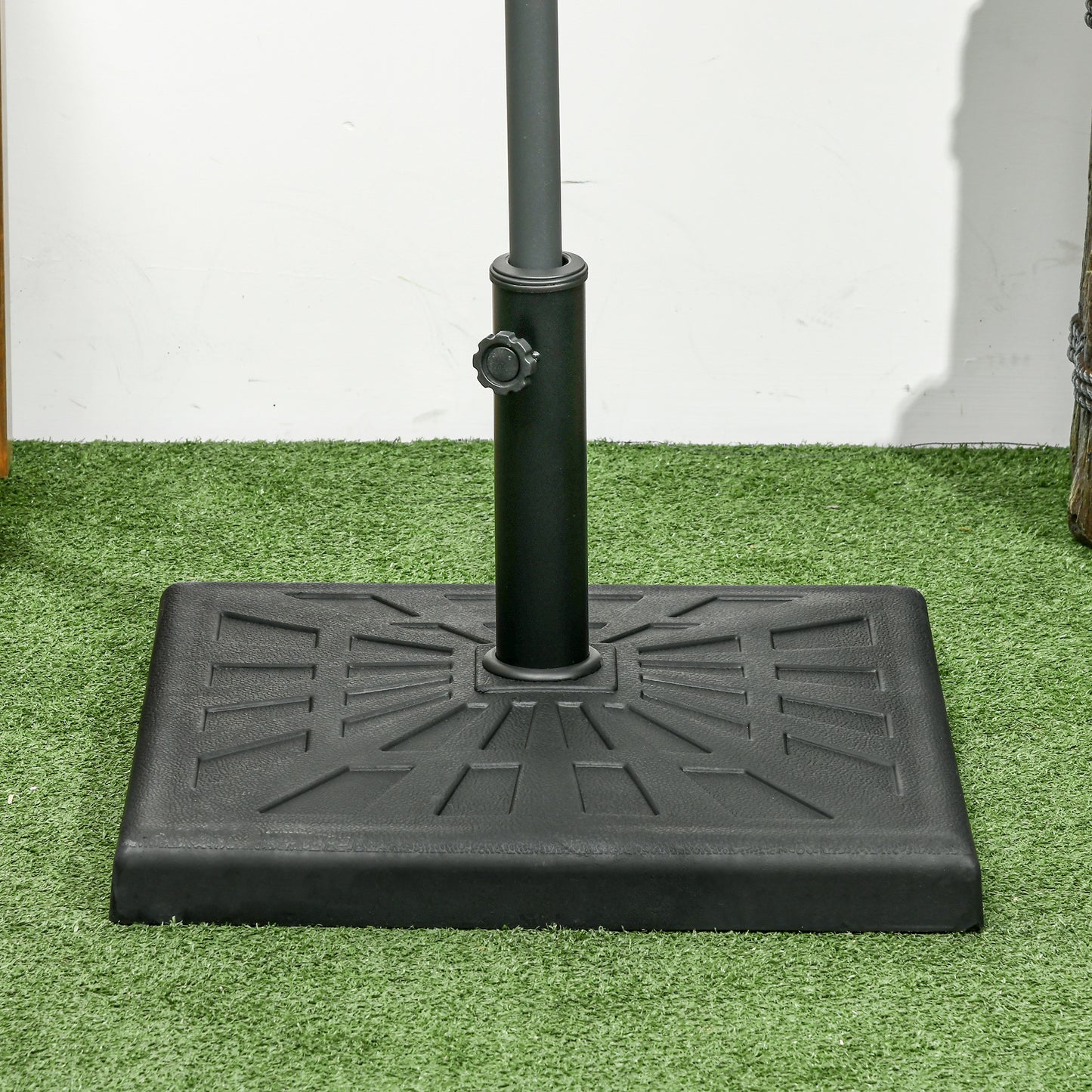 Outsunny Square Resin Parasol Base: Outdoor Umbrella Stand, Fits Poles 妗?2-38mm, Black