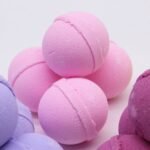 Essential Oil Bath Bomb - Frankincense & Rose - Image 2