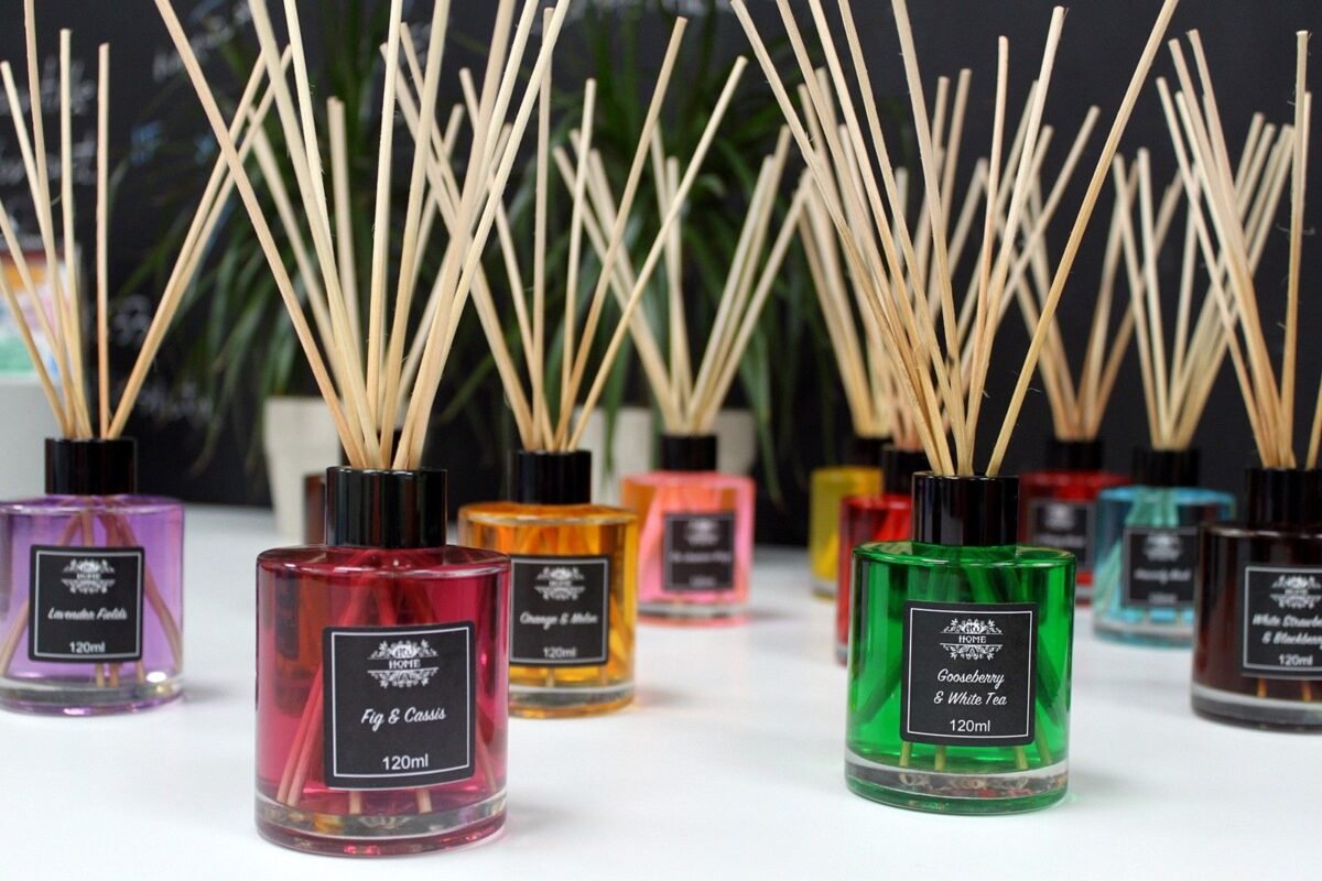 120ml Reed Diffuser -  Vanilla Plantation - Image 2